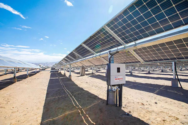 組串式逆變器是什么？組串式逆變器有什么優(yōu)缺點(diǎn)？