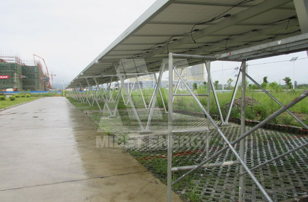 太陽能光伏車棚支架系統(tǒng)有什么優(yōu)點？