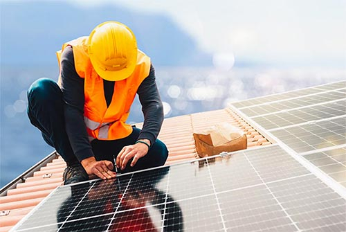 光伏工程技術(shù)是什么專業(yè)？主要學(xué)什么內(nèi)容？