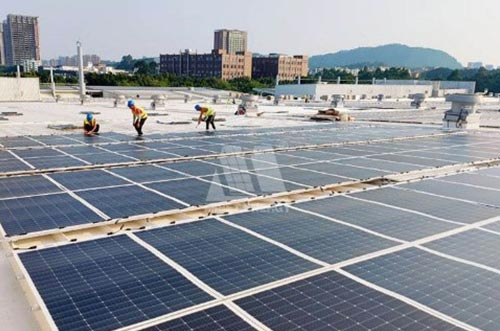 剛?cè)岵?jì)！邁貝特屋頂柔性組件固定支架聚光煥能！