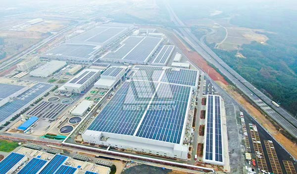 云南29.4MW彩鋼瓦光伏電站竣工，邁貝特?cái)y手晶澳構(gòu)建綠色生態(tài)